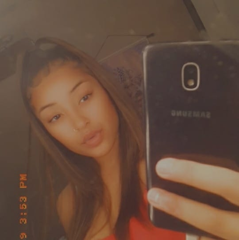 Meet your Posher, Sierra